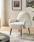 Fauteuil Val Moderne en Velours avec Pieds Métalliques Réglables