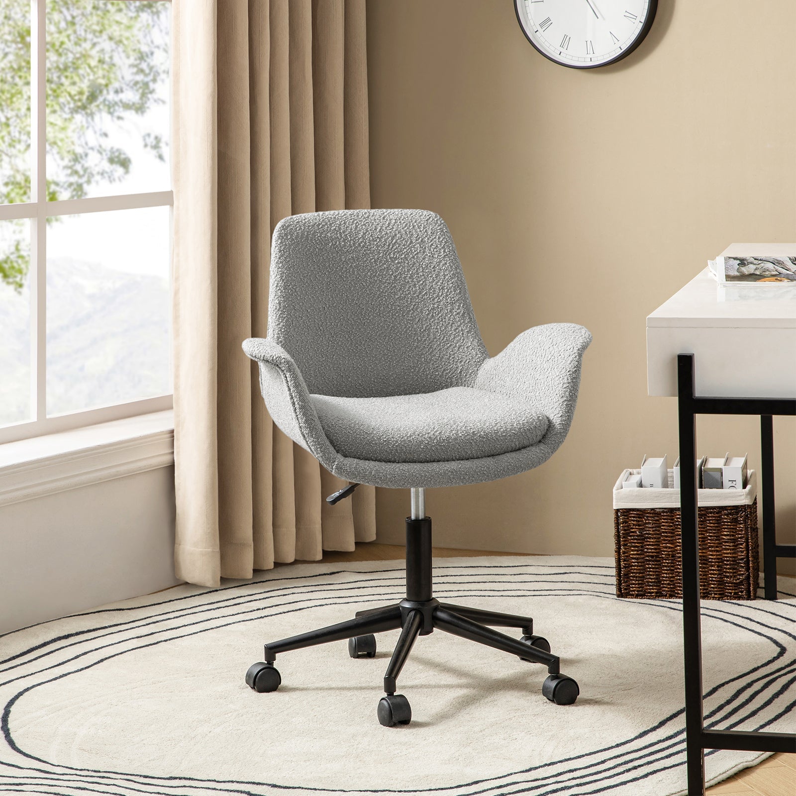 Chaise de bureau Hugo dossier moyen pivotante réglable