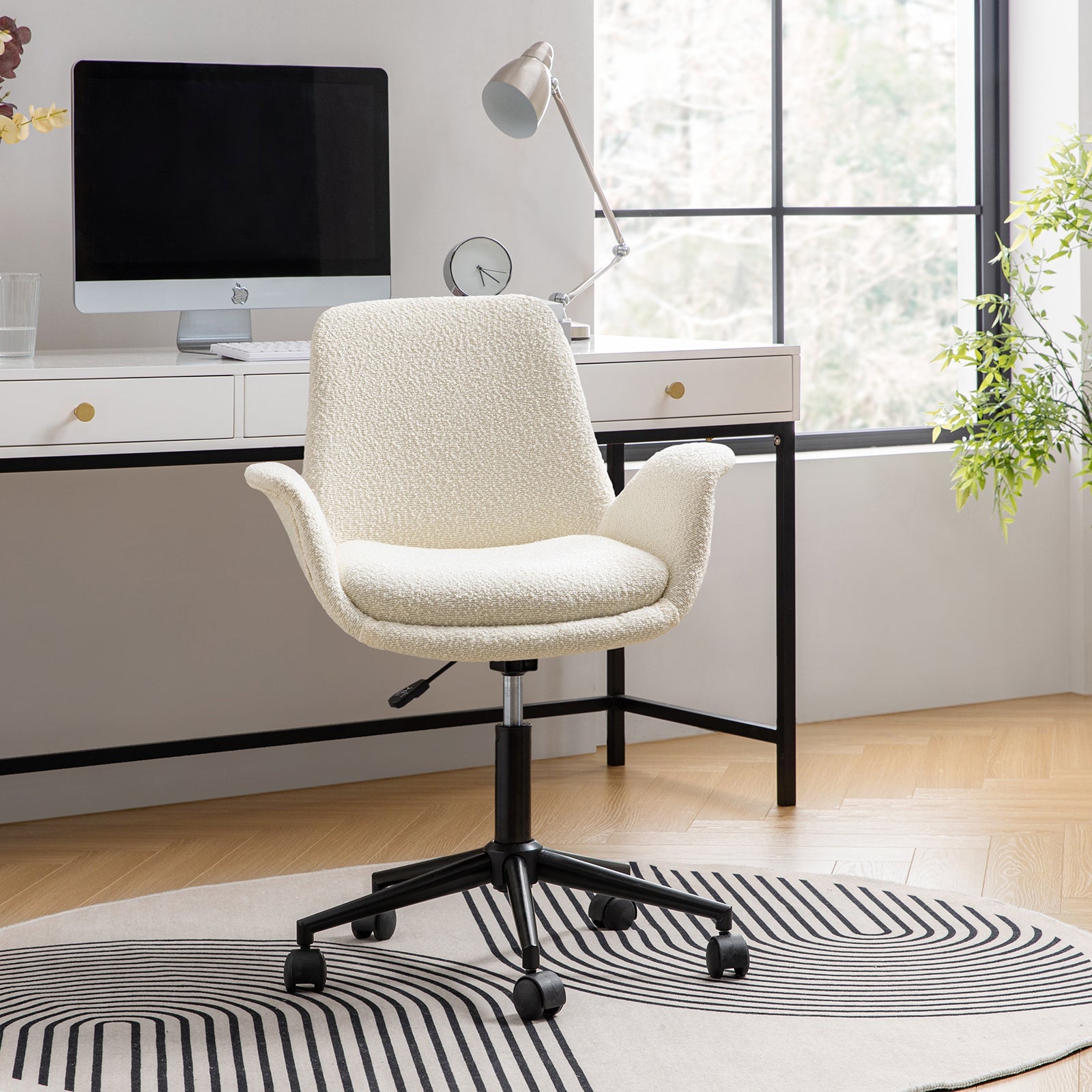 Chaise de bureau Hugo dossier moyen pivotante réglable