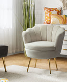 Chaise baril festonnée Evelia en velours